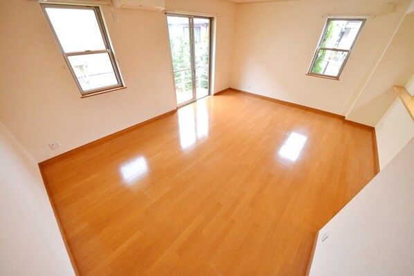 ラ・グリシーヌ鵠沼海岸の物件内観写真